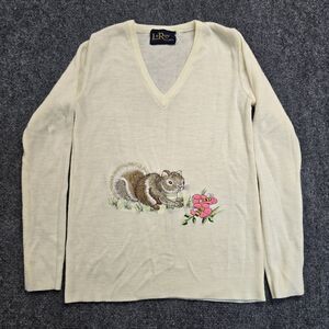 Vintage LeRoy Knitwear 70s Sweater Squirrel Flower Embroidered Women’s Sz XS-S